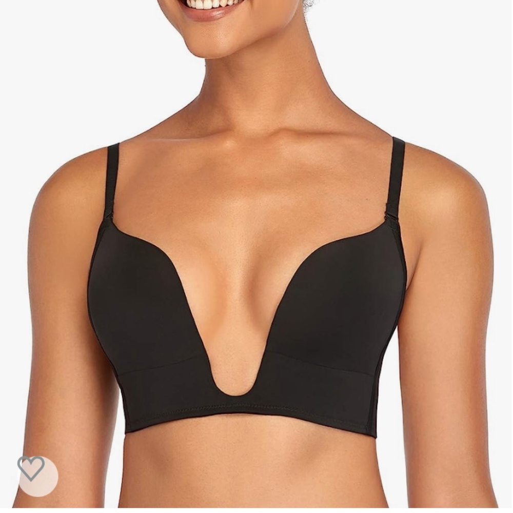 Extreme plunge no wire seamless bra.‎ NWT. Retail 25